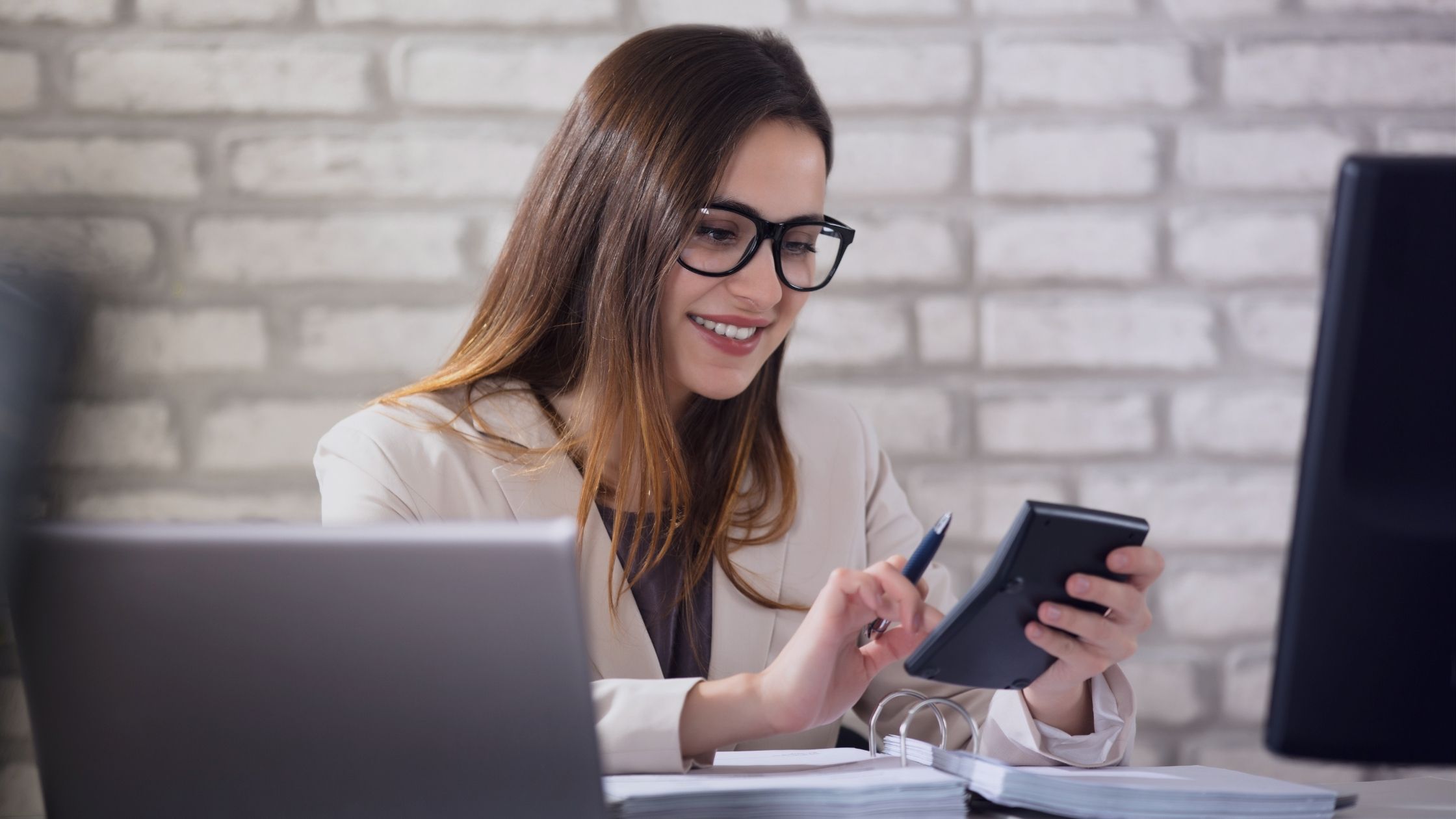 Calculate Your DfE Financial Health Grade Instantly